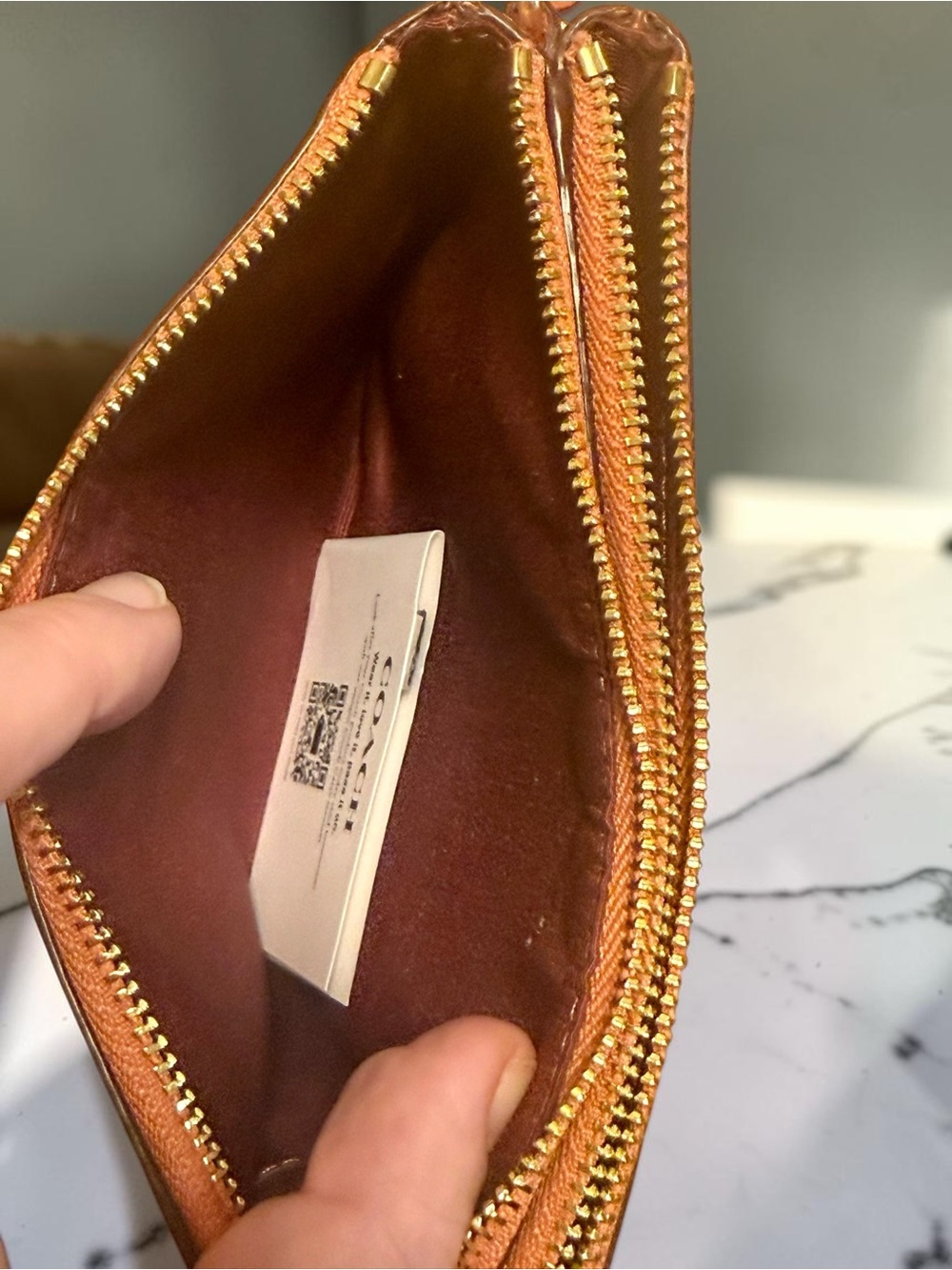 Coach Coral Pebbled Leather Wristlet Wallet Zip Pouch Designer Wristlet Clutch - Picture 3 of 7